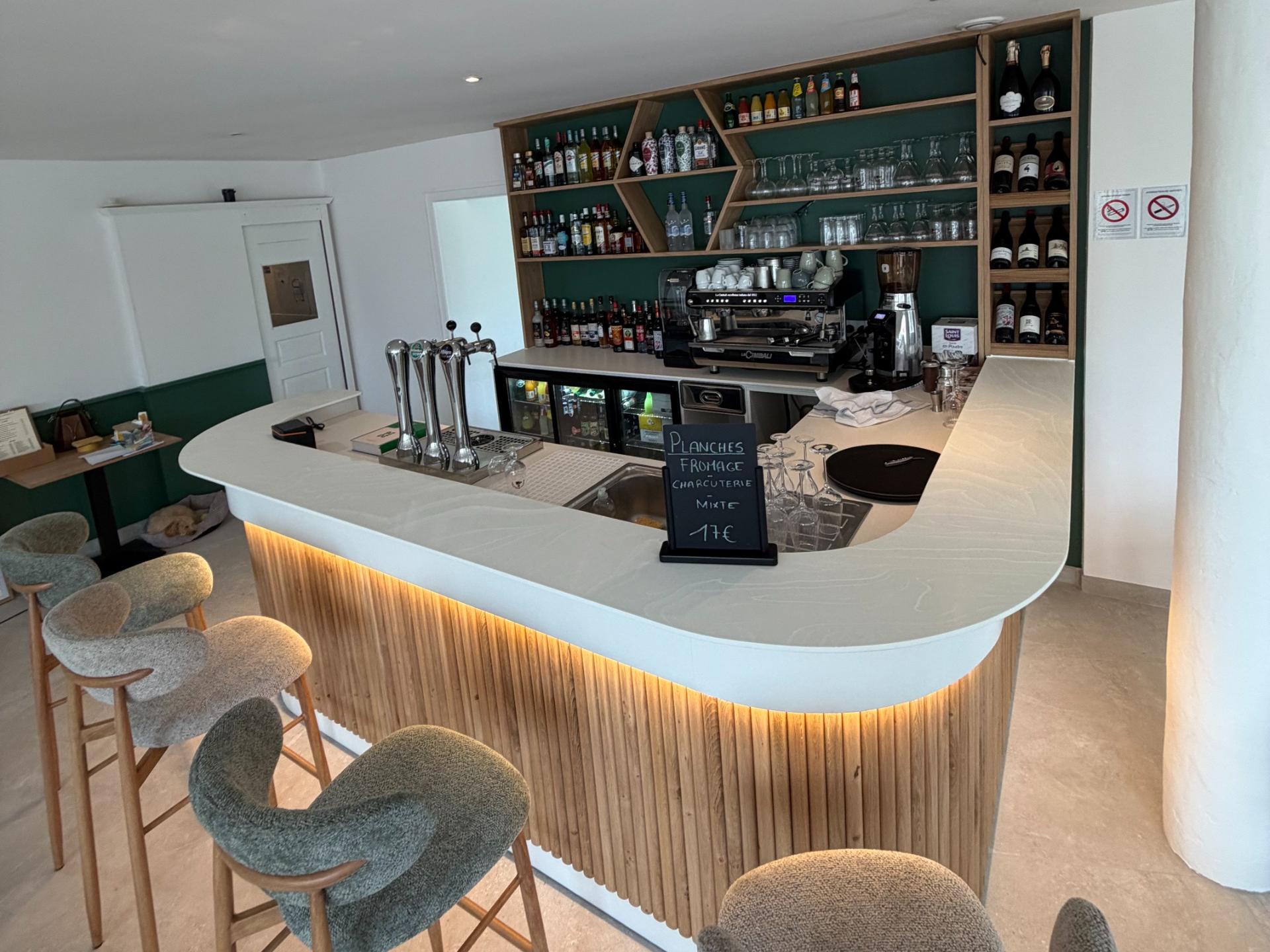 Logis Hôtel Au Moyne de Saire