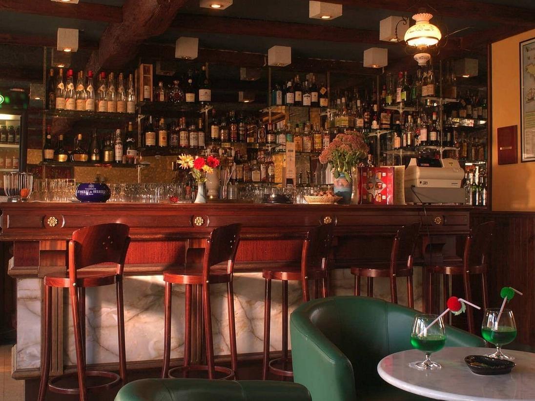 Logis Hôtel du Pont Neuf