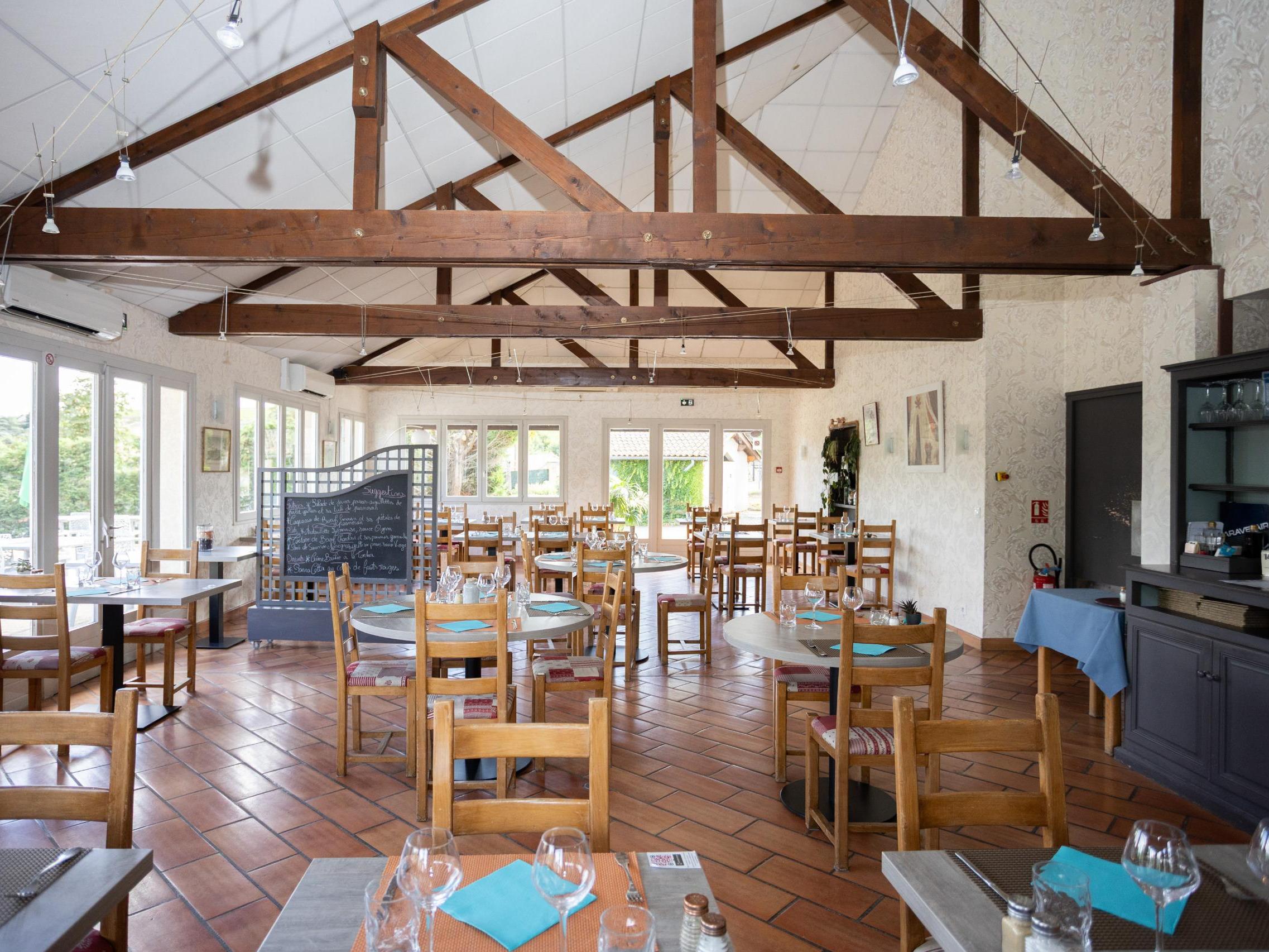Logis Hôtel Noemys Morgon