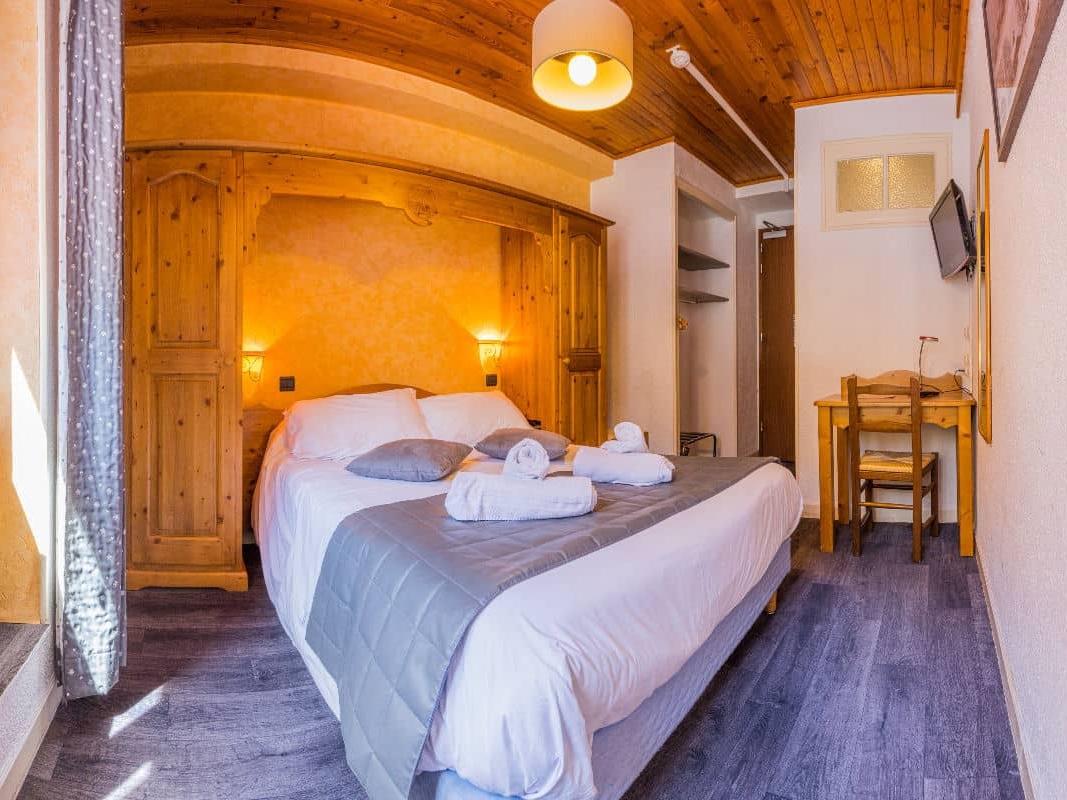 Logis Hôtel Relais des Deux Cols