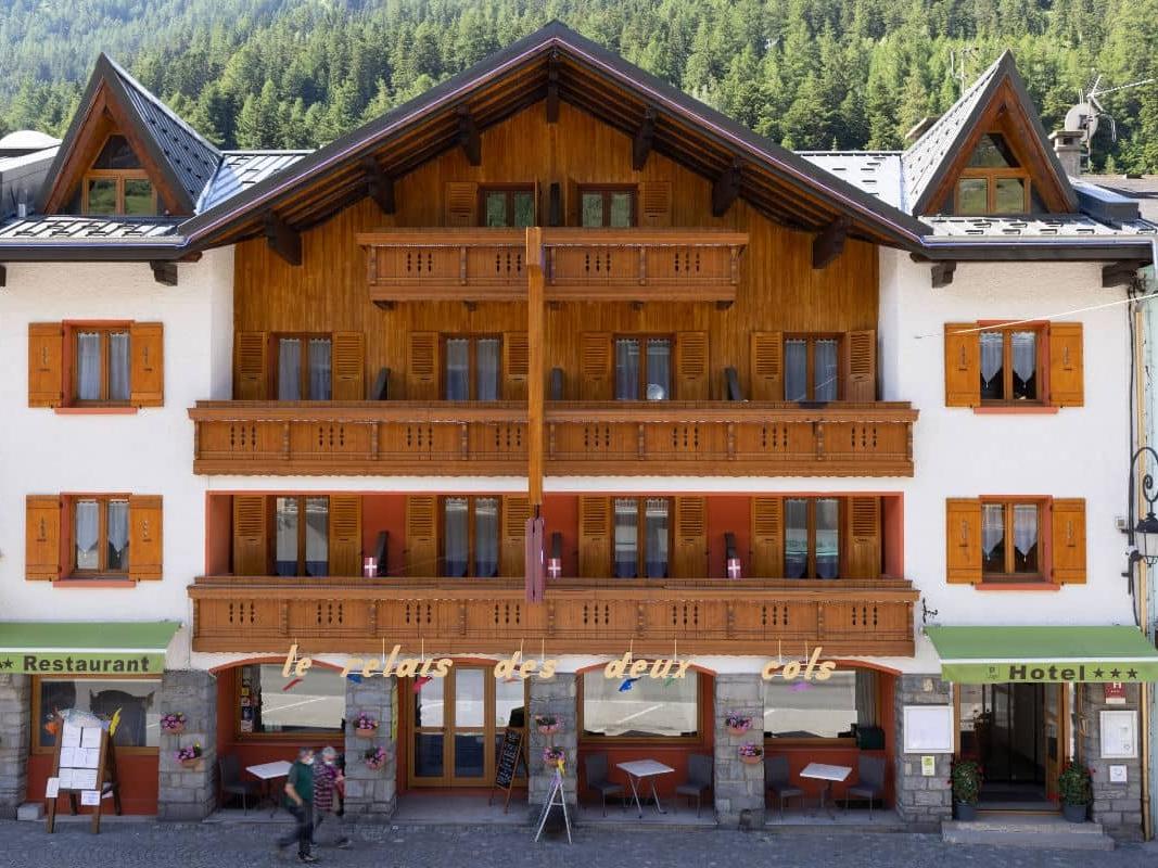 Logis Hôtel Relais des Deux Cols