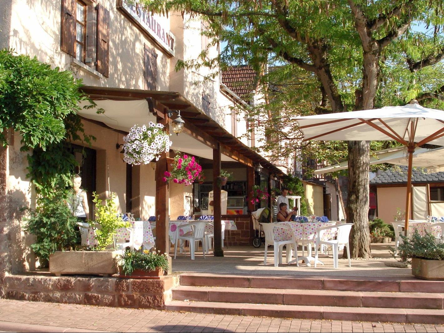 L'Auberge aux Portes de Conques Saint-Cyprien sur Dourdou