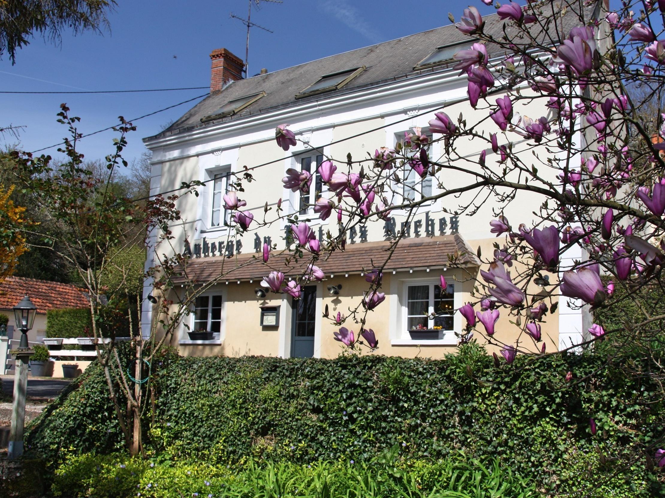 Logis Auberge du Port des Roches