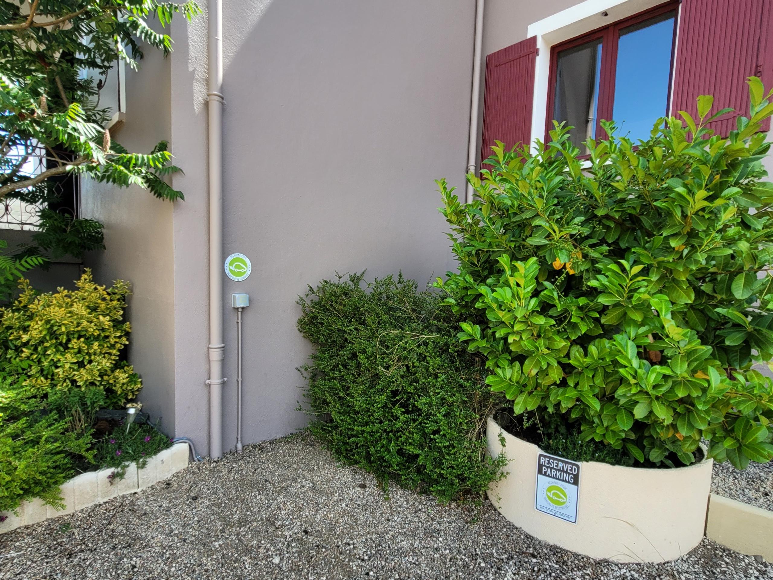 Logis Hôtel le Merle Blanc