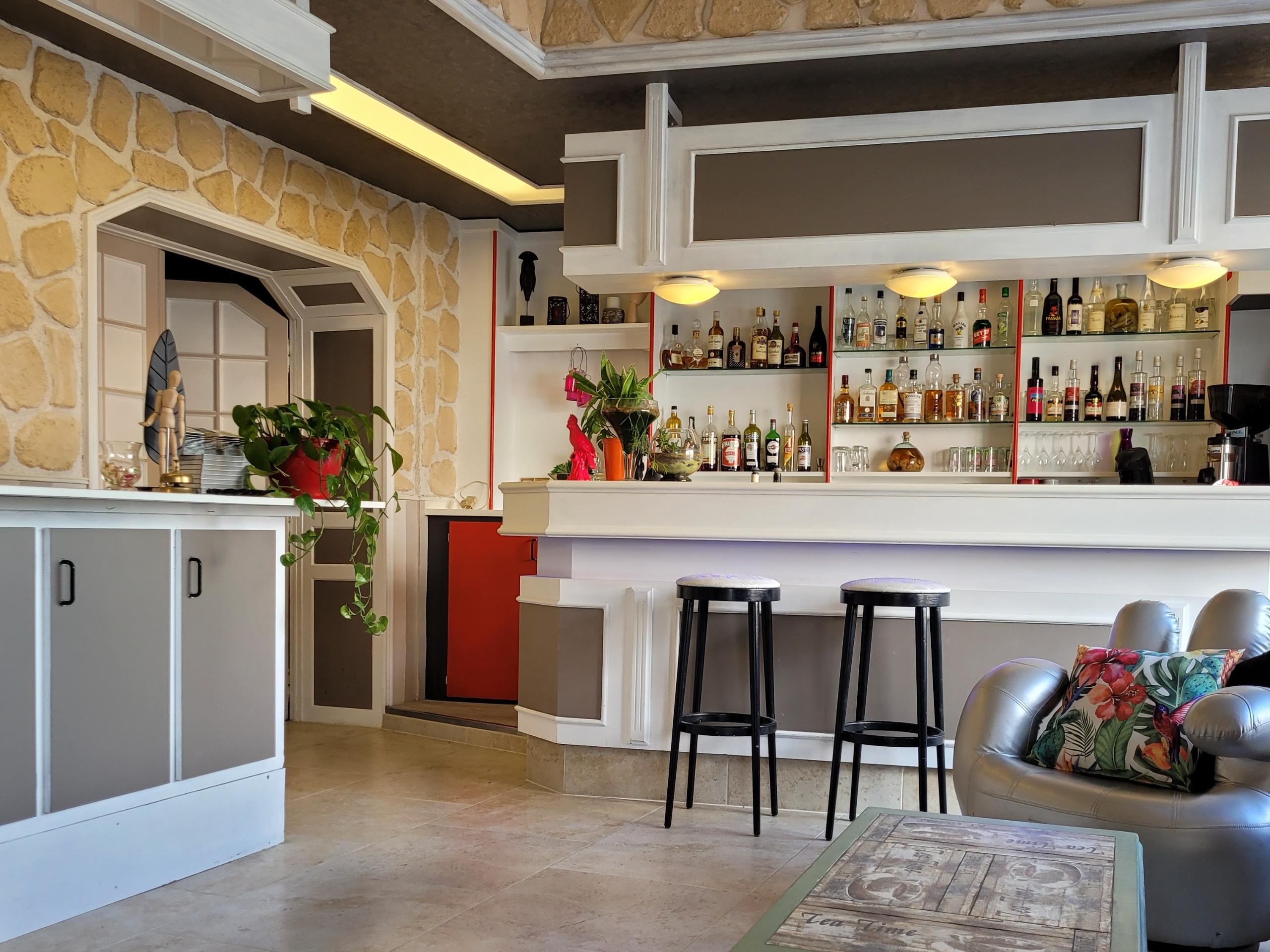 Logis Hôtel le Merle Blanc