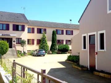 Logis Hôtel le Merle Blanc