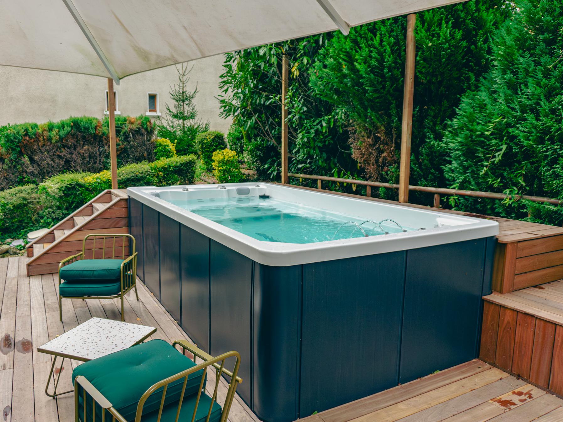 Logis Hôtel Rest. Ô Pervenches et Spa