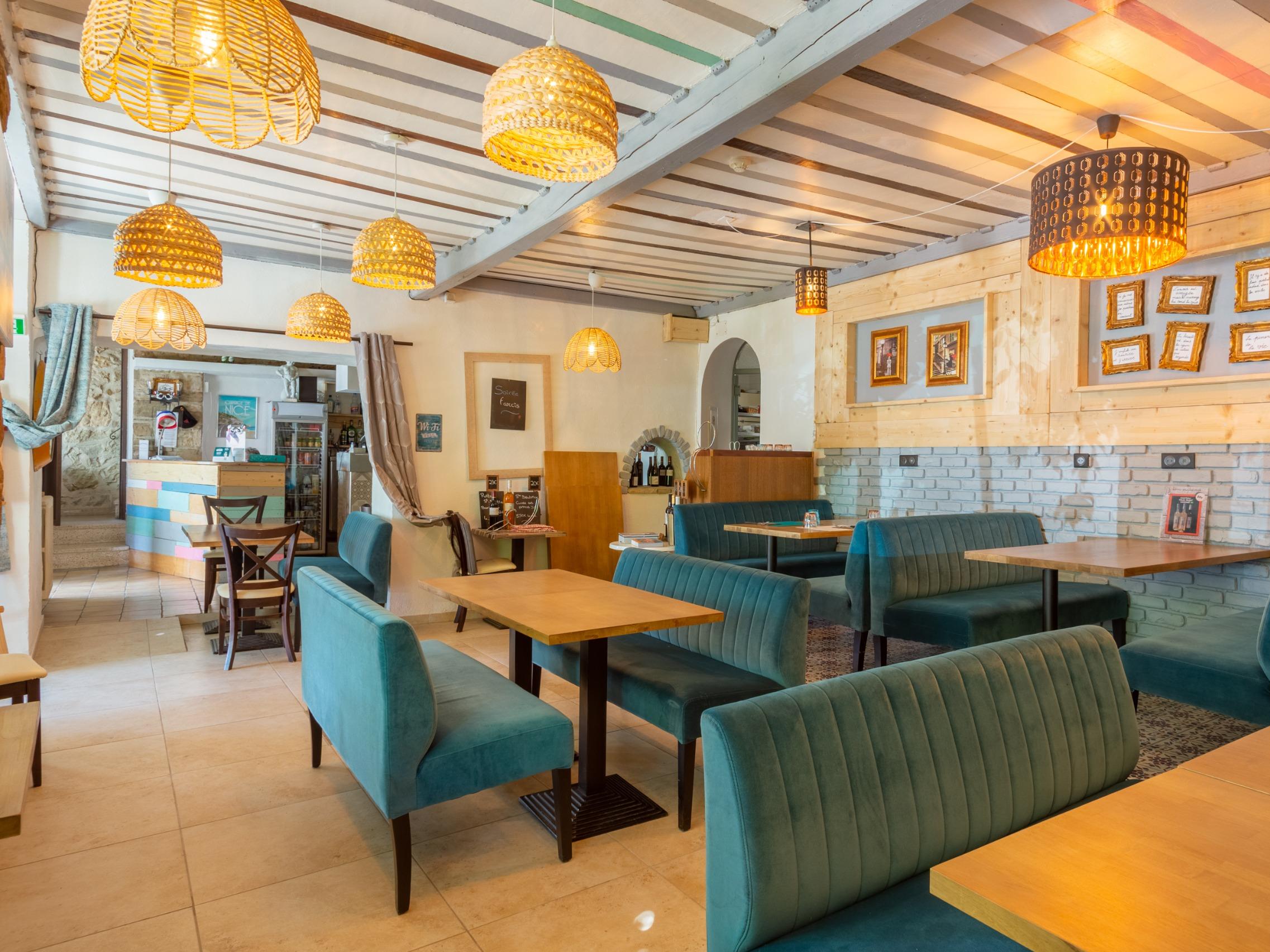 Logis Hôtel Beauséjour