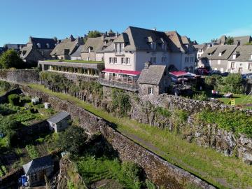 Logis Hôtel des Remparts et Spa