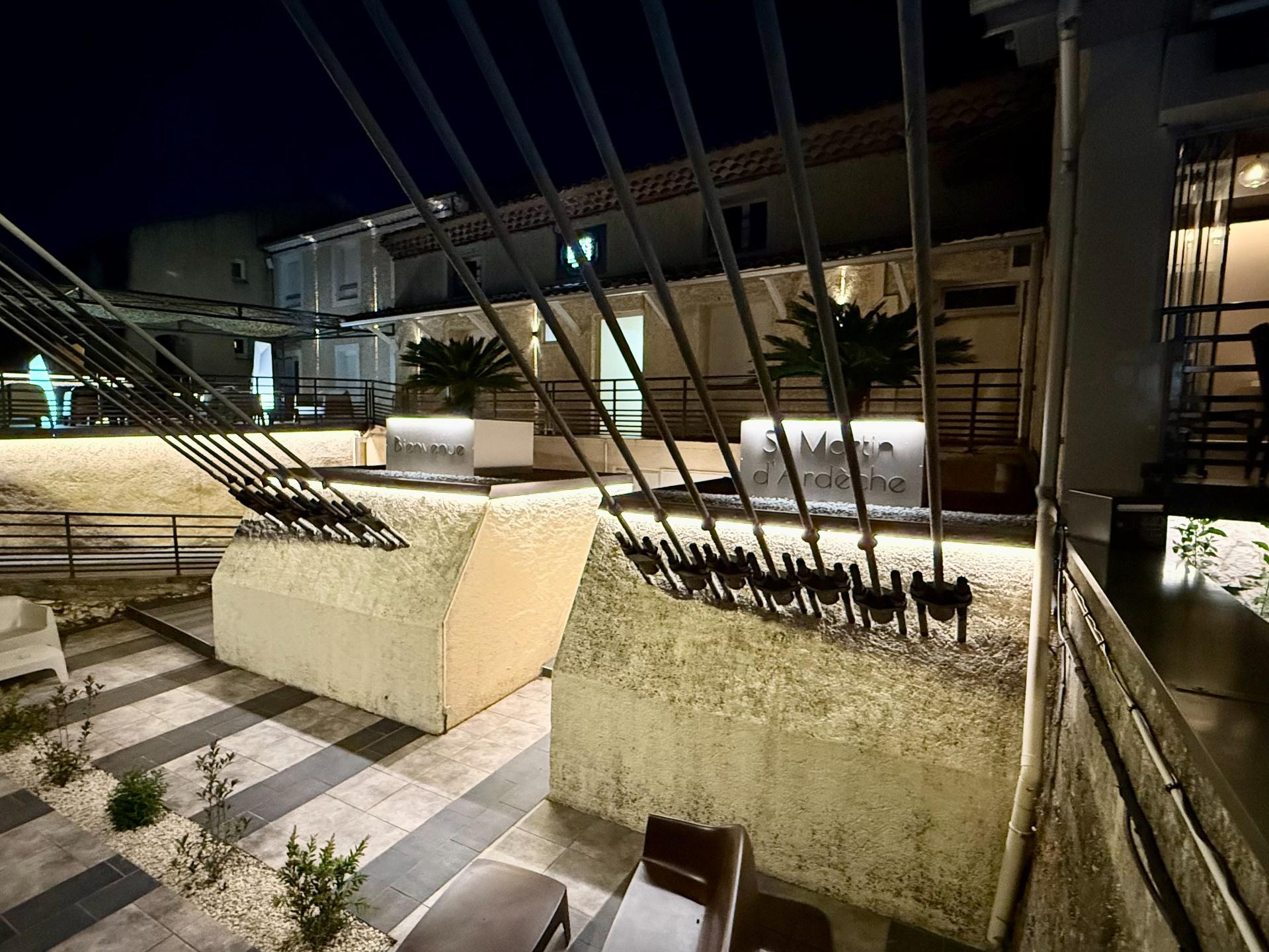 Logis Hôtel Bellevue