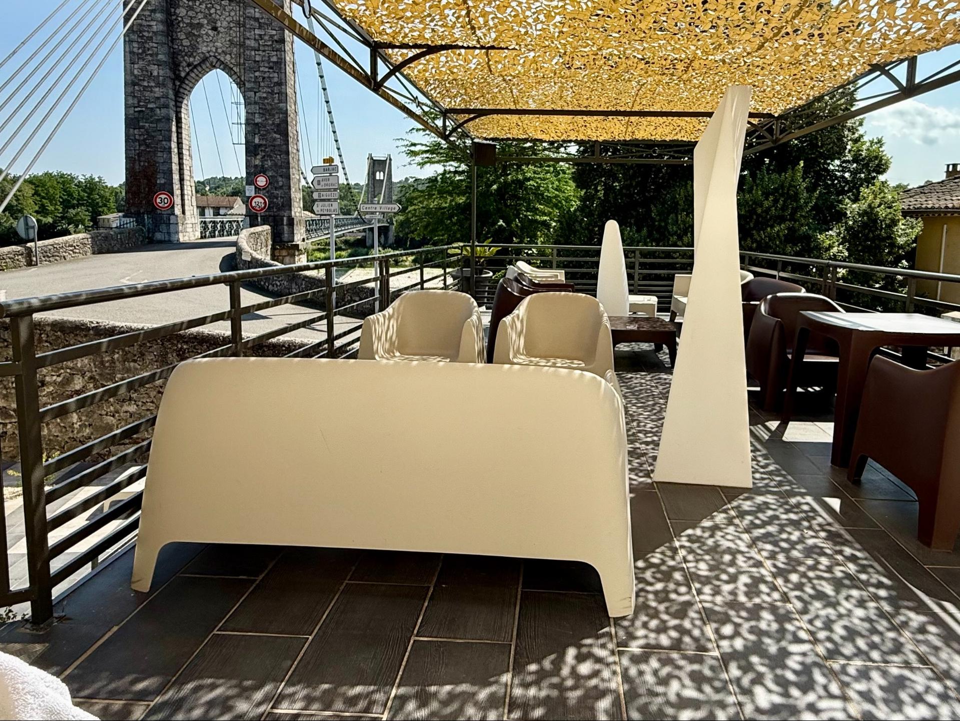 Logis Hôtel Bellevue
