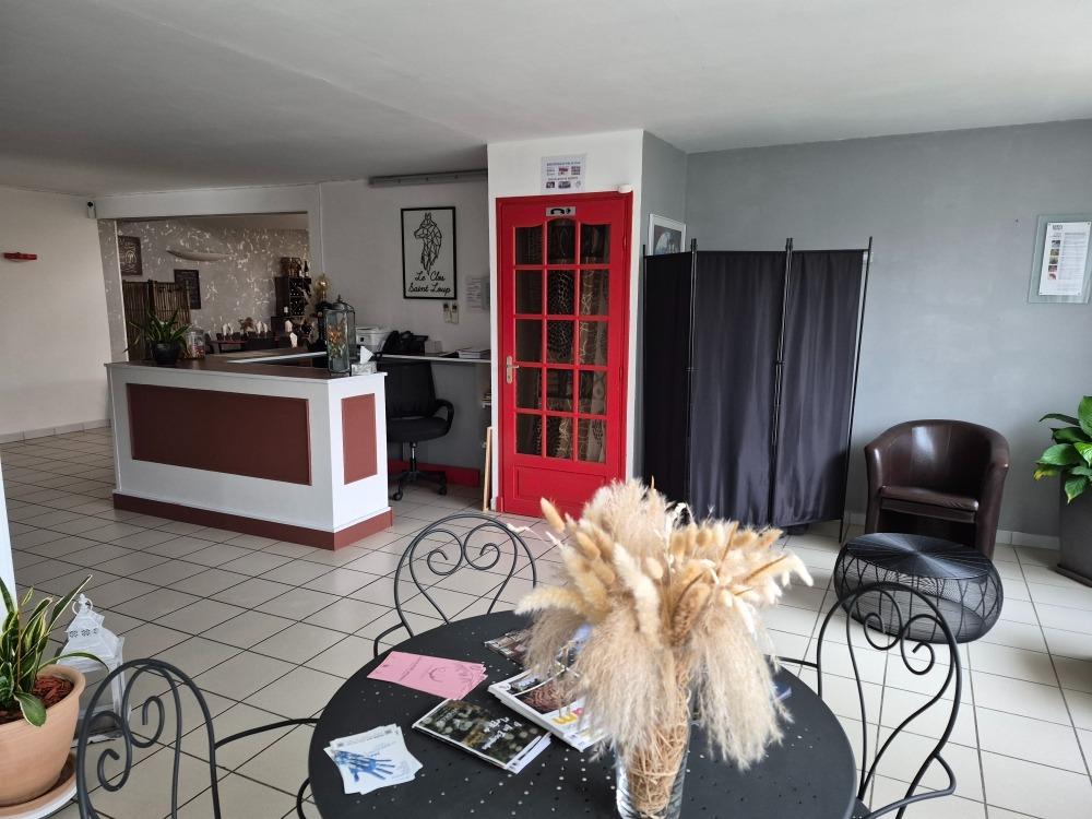 Logis Hôtel le Clos Saint-Loup