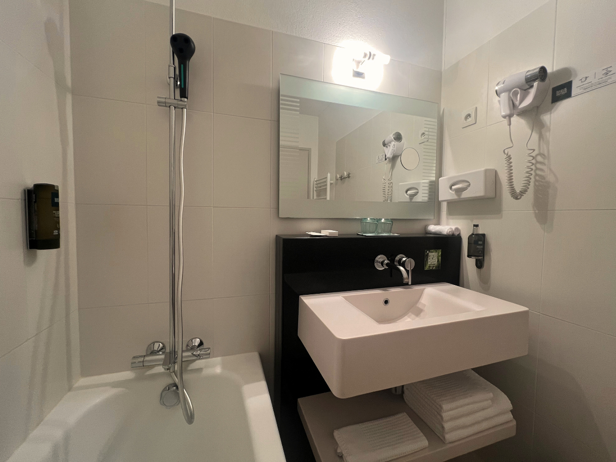 Logis Hôtel le Gavrinis