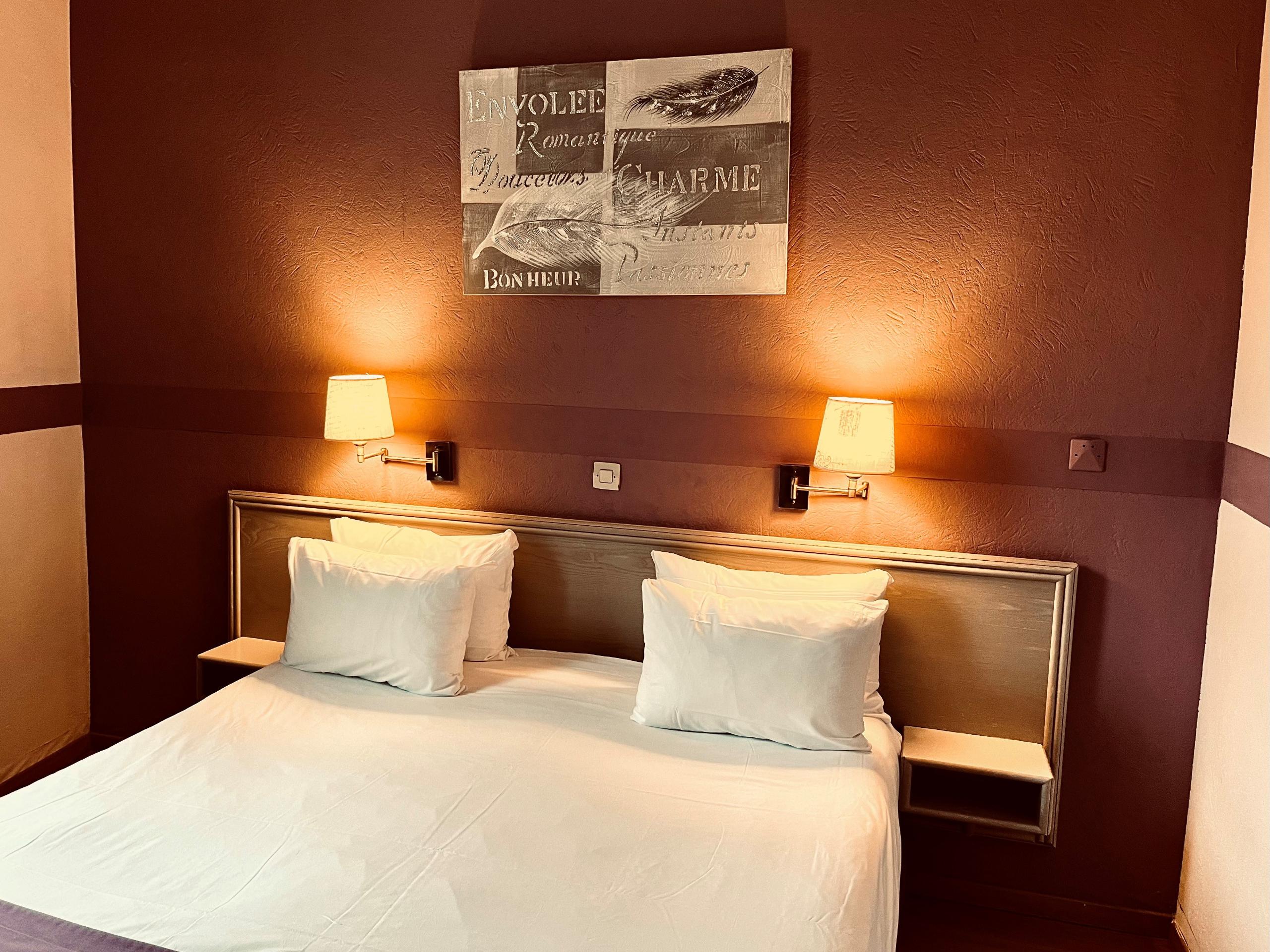 Cit\'Hotel le Louvre