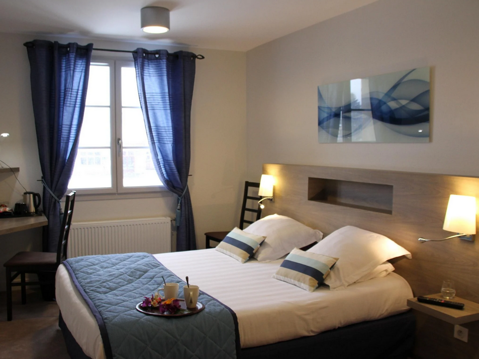 Logis Hôtel la Croisée des Chemins