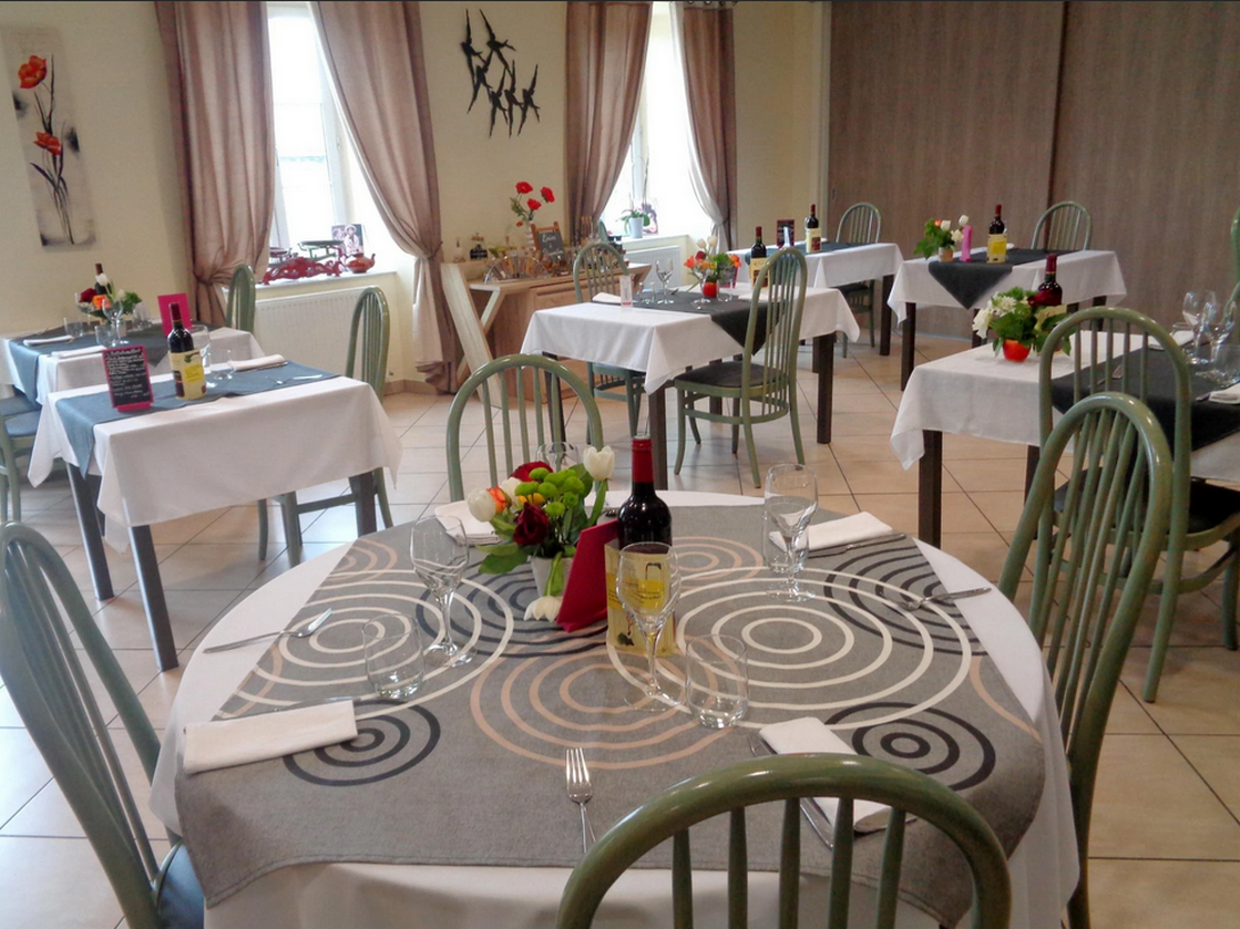 Logis Hôtel la Croisée des Chemins