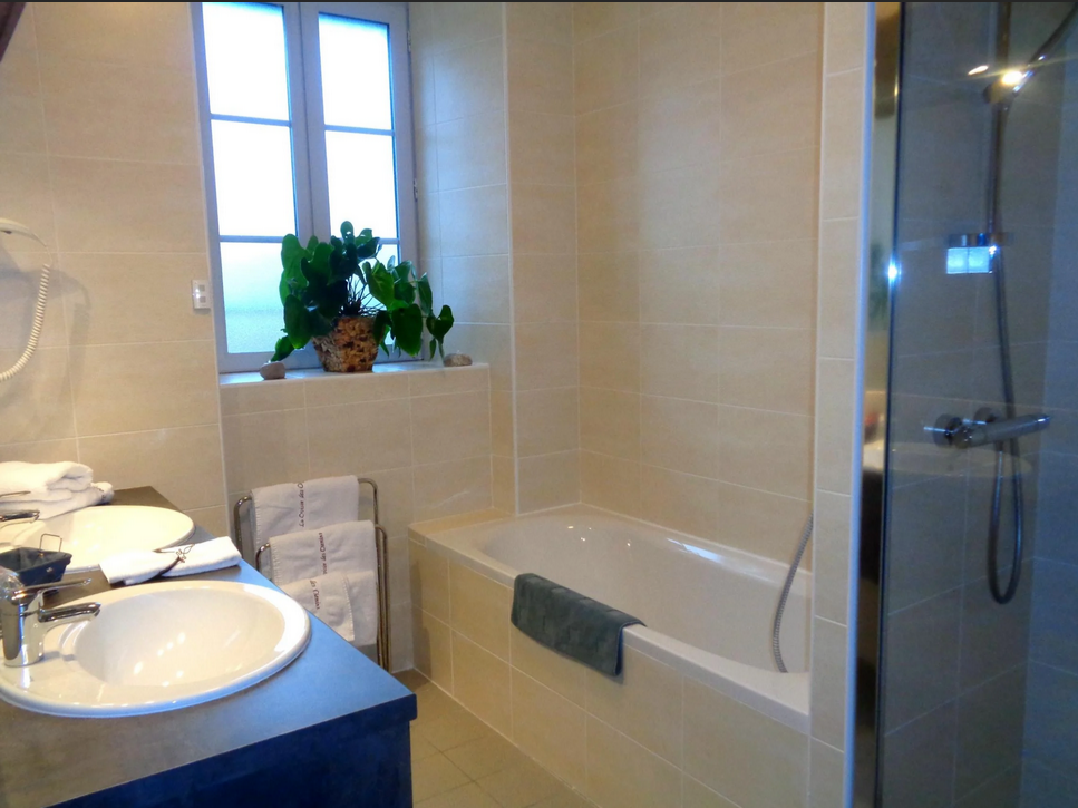 Logis Hôtel la Croisée des Chemins