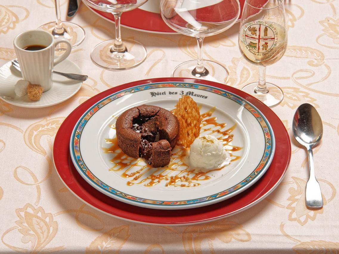 Logis Hôtel des Trois Maures