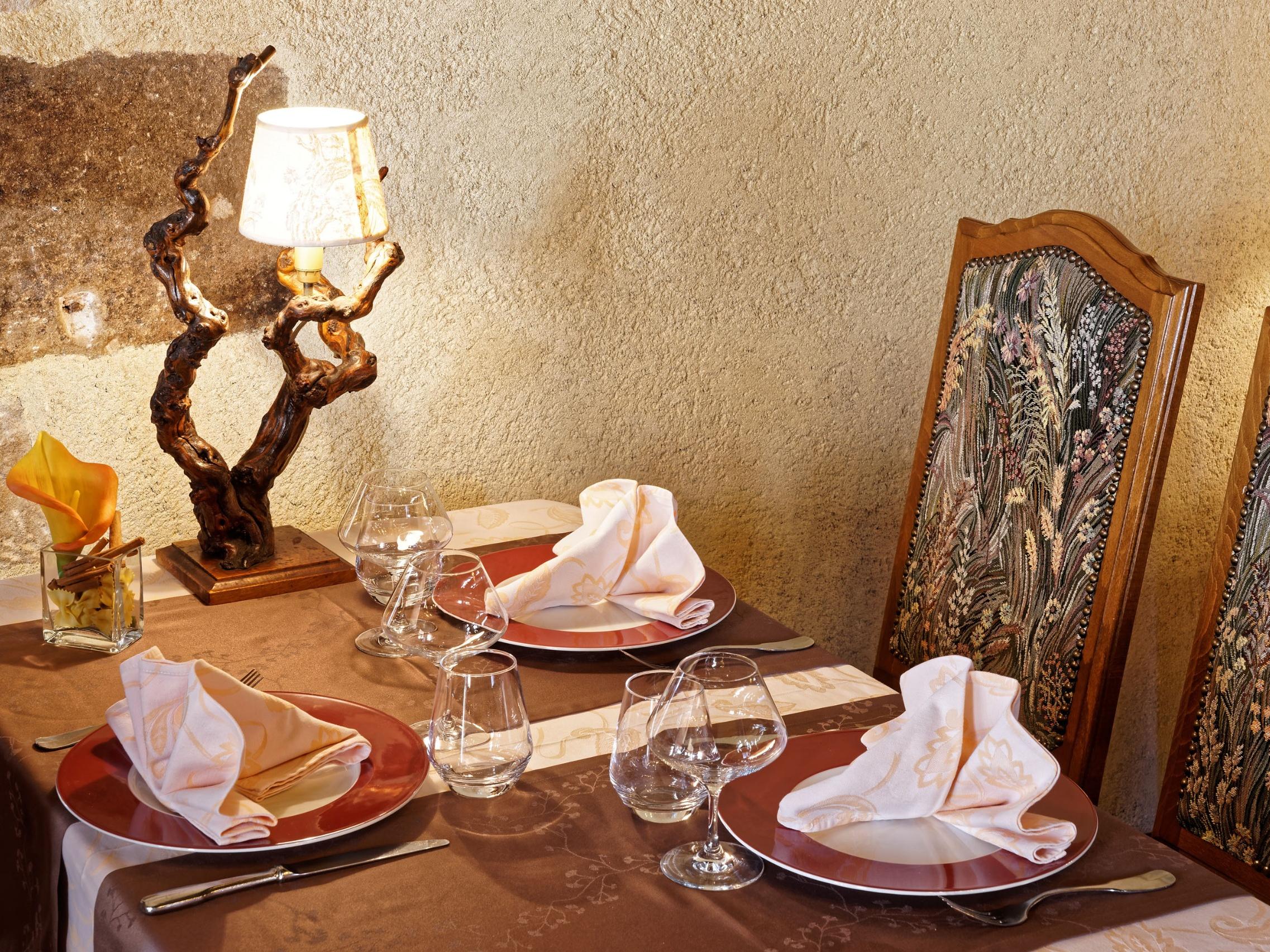 Logis Hôtel des Trois Maures