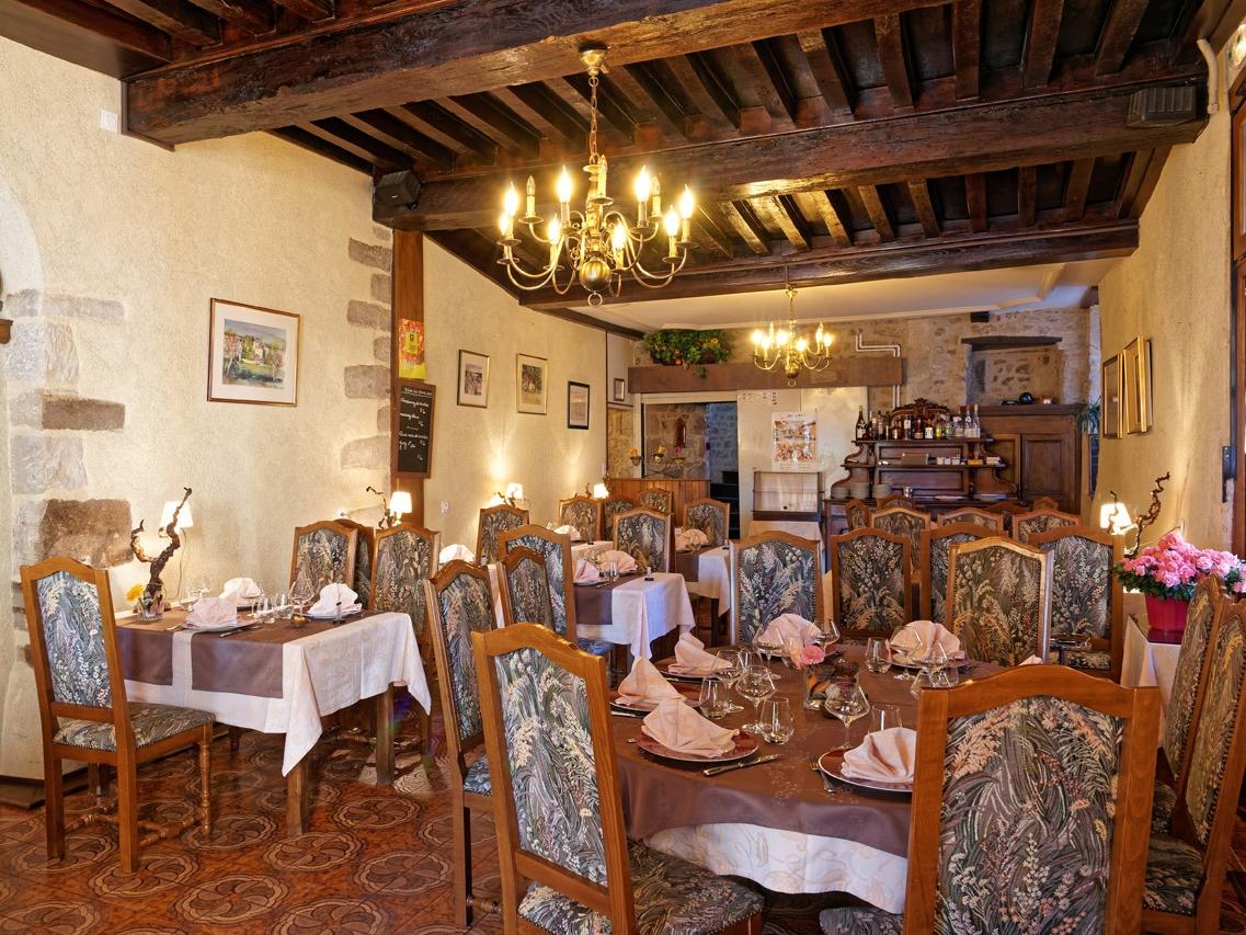 Logis Hôtel des Trois Maures