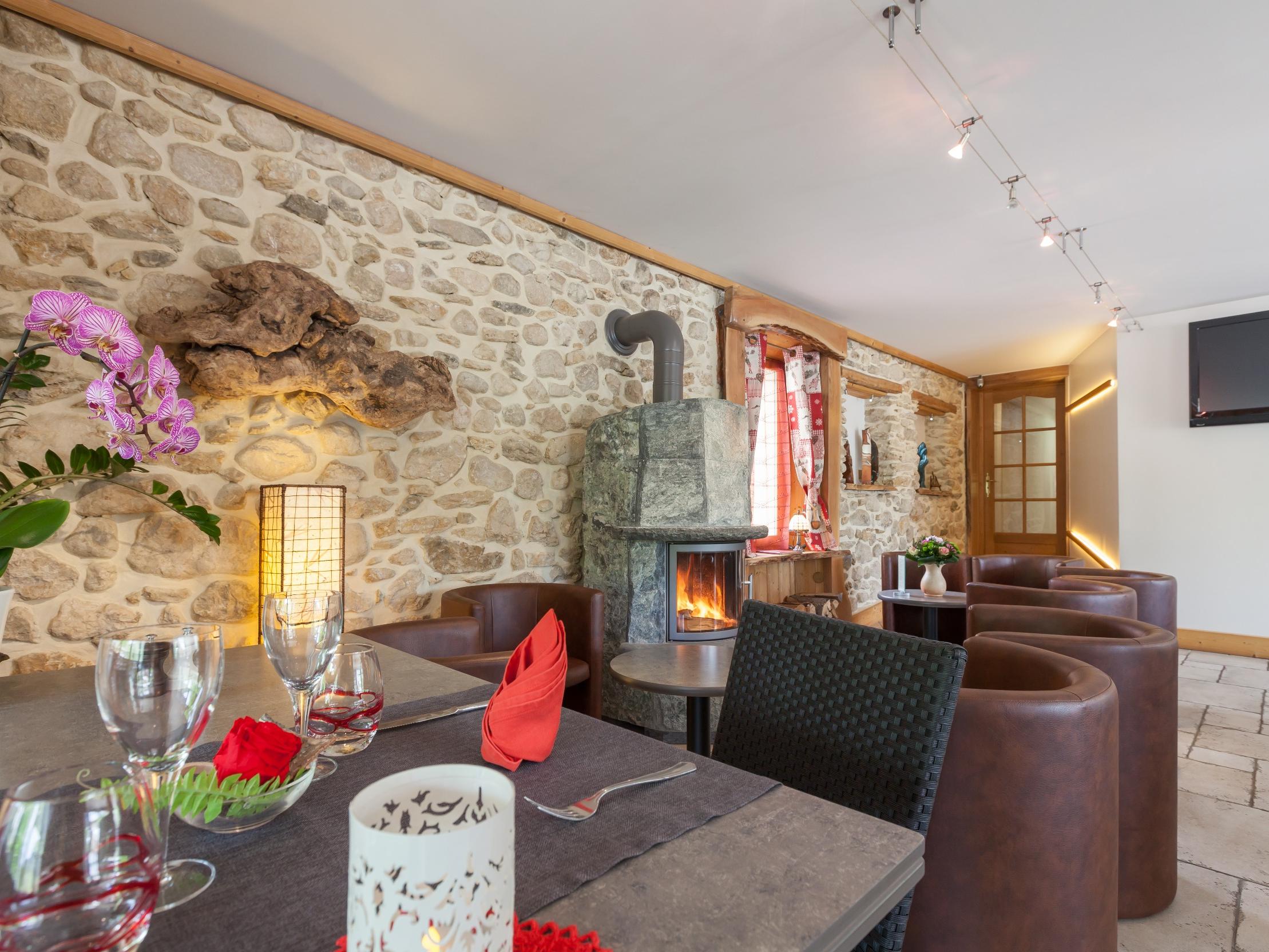 Restaurant Logis Logis Hôtel la Roseraie Restaurant VILLARD DE LANS