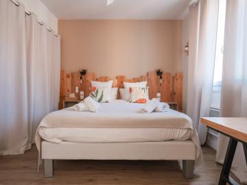 Logis Hôtel la Baïne