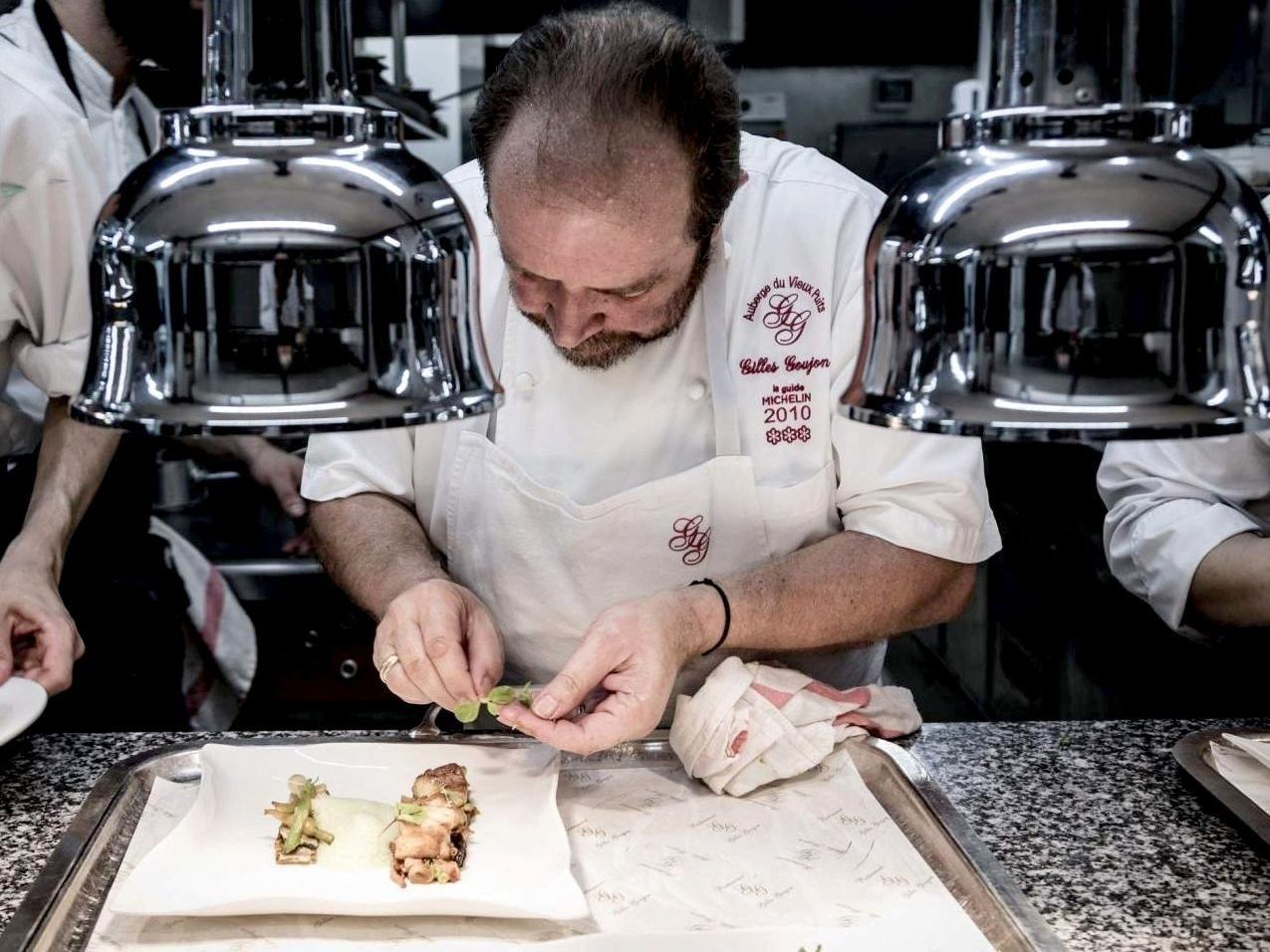 Auberge du Vieux Puits, Singuliers Hôtel