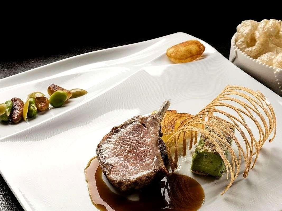 Auberge du Vieux Puits, Singuliers Hôtel