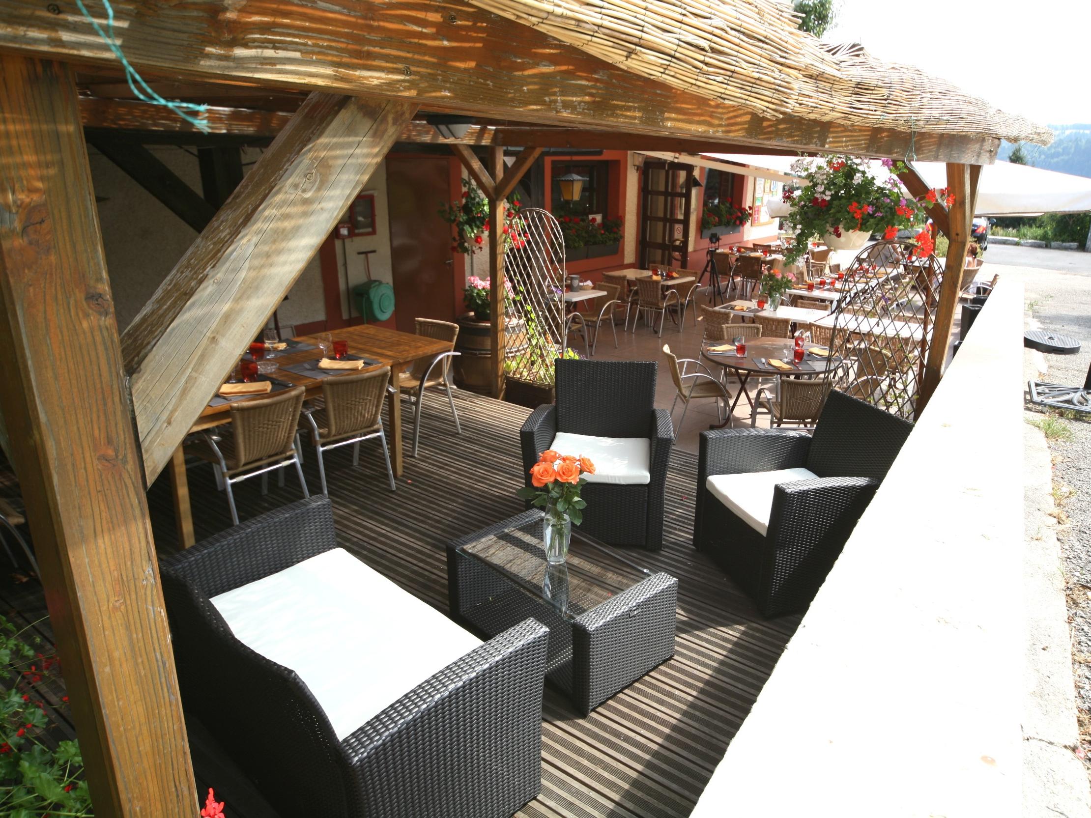 Hôtel Restaurant Au Bois De La Biche