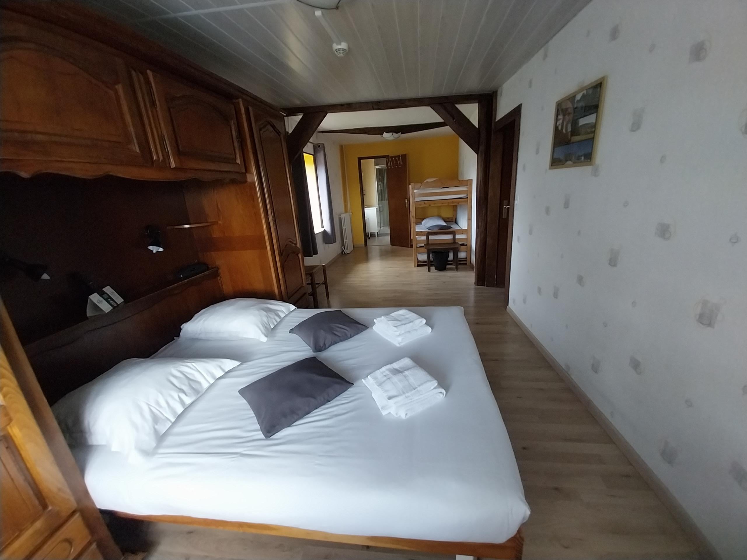 Logis Hôtel Auberge de la Plaine