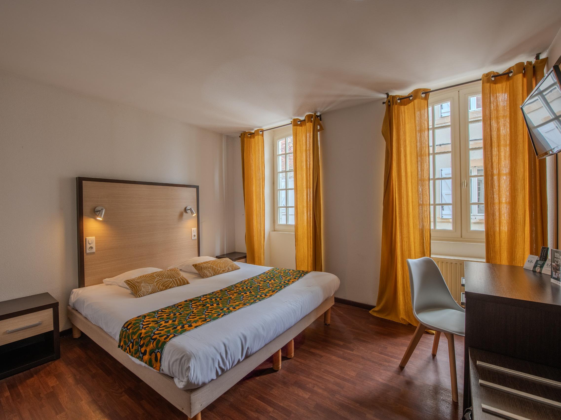 Logis Hôtel le Commerce