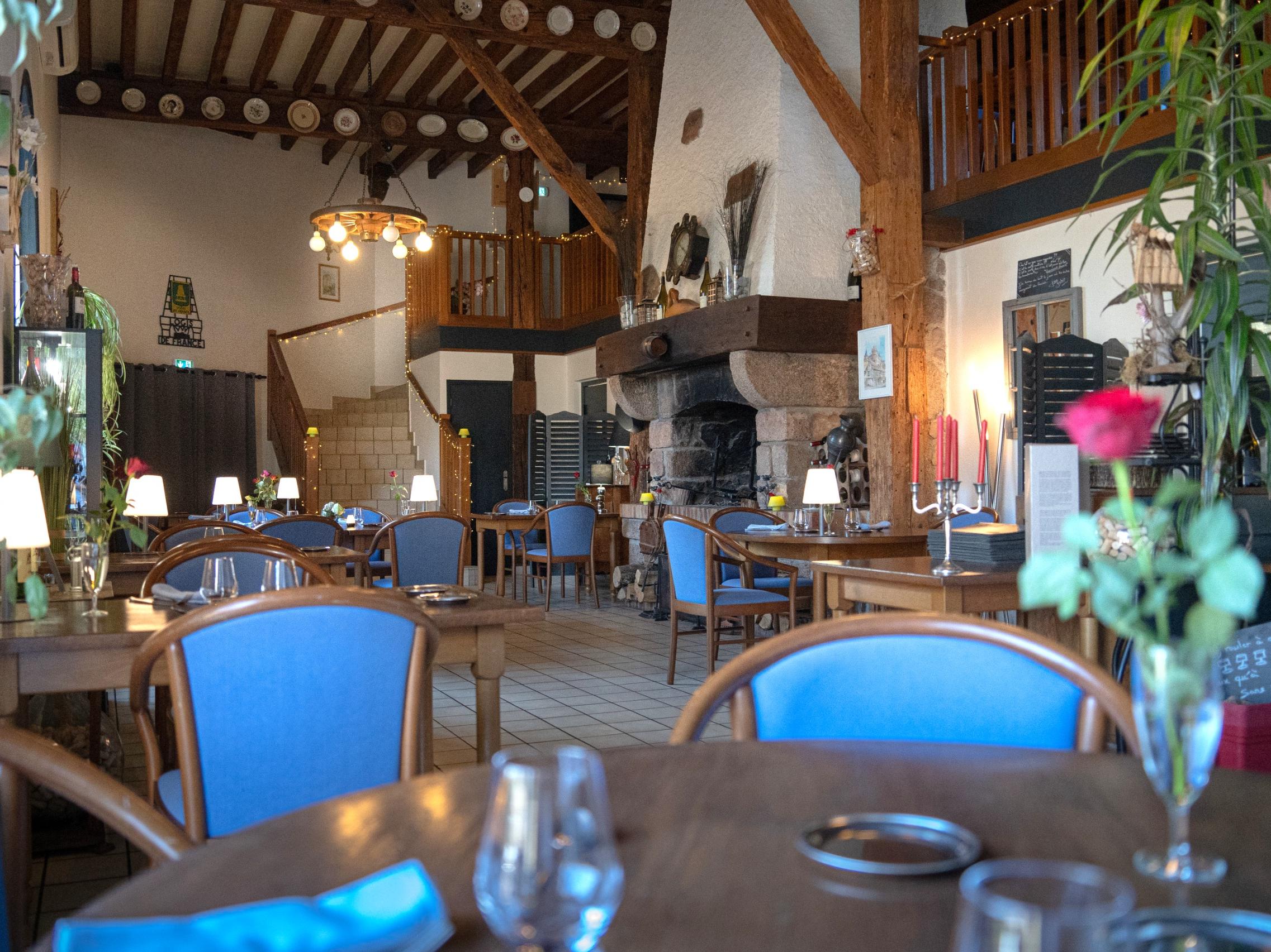 Logis Hôtel Auberge du Moulin Marin