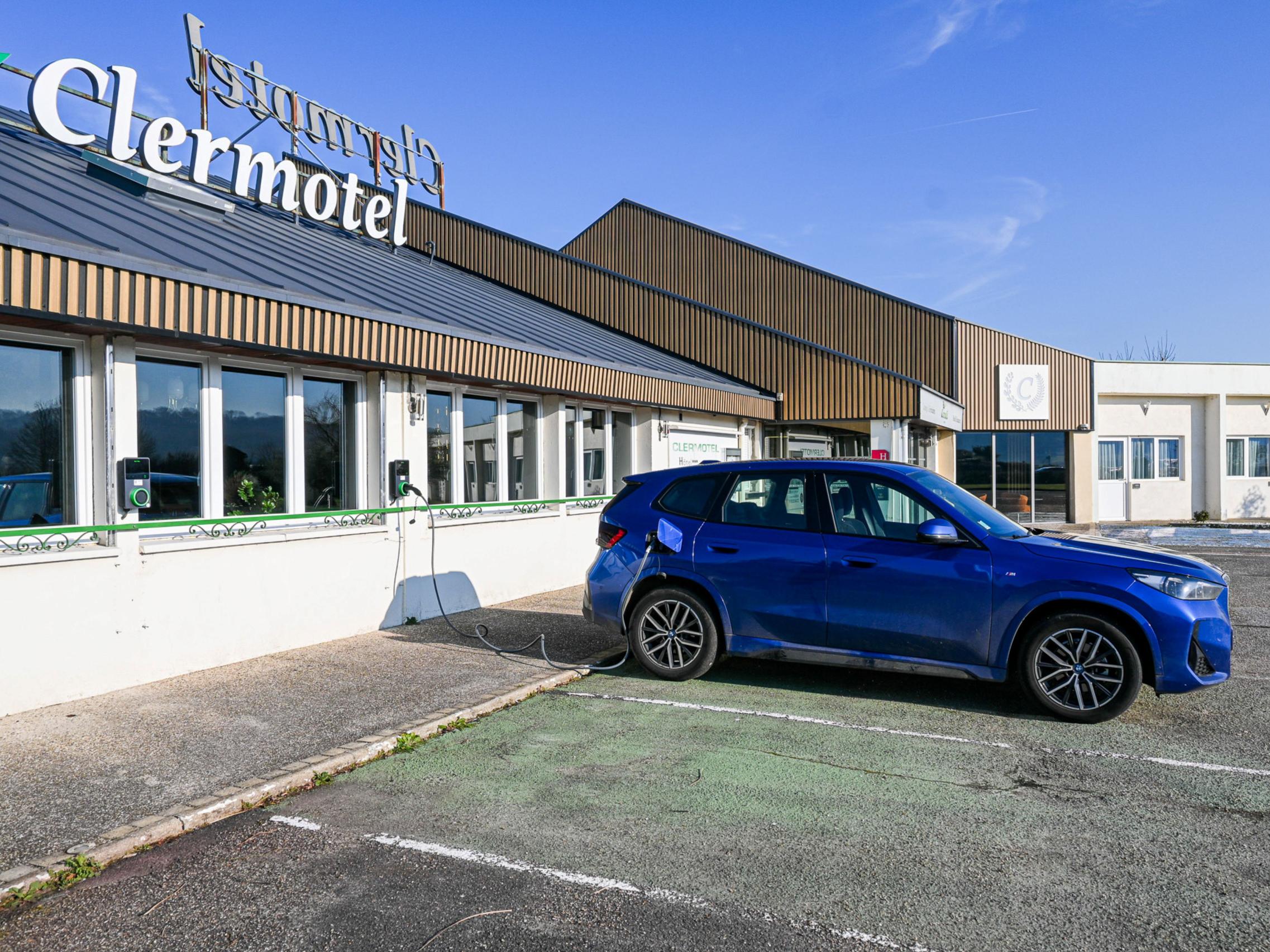 Logis Hôtel Clermotel Hôtel & Restaurant