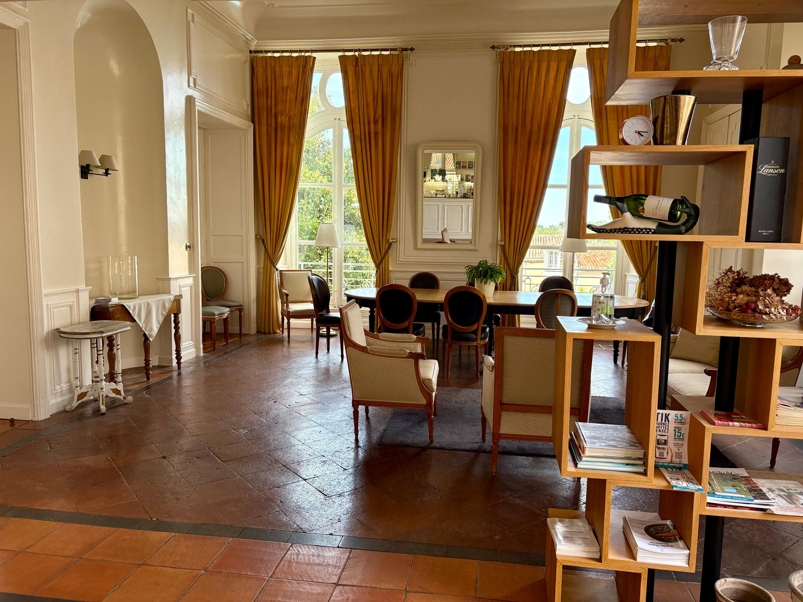 Logis Hôtel de Bastard