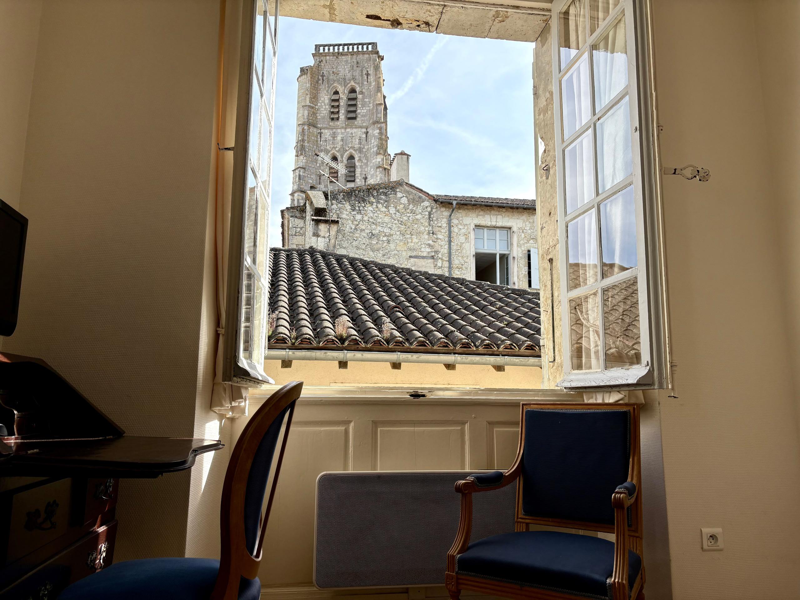 Logis Hôtel de Bastard