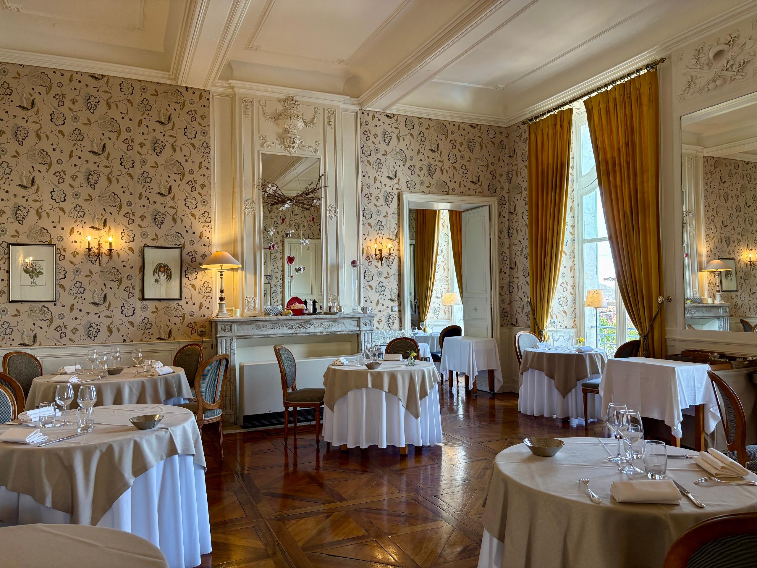 Logis Hôtel de Bastard