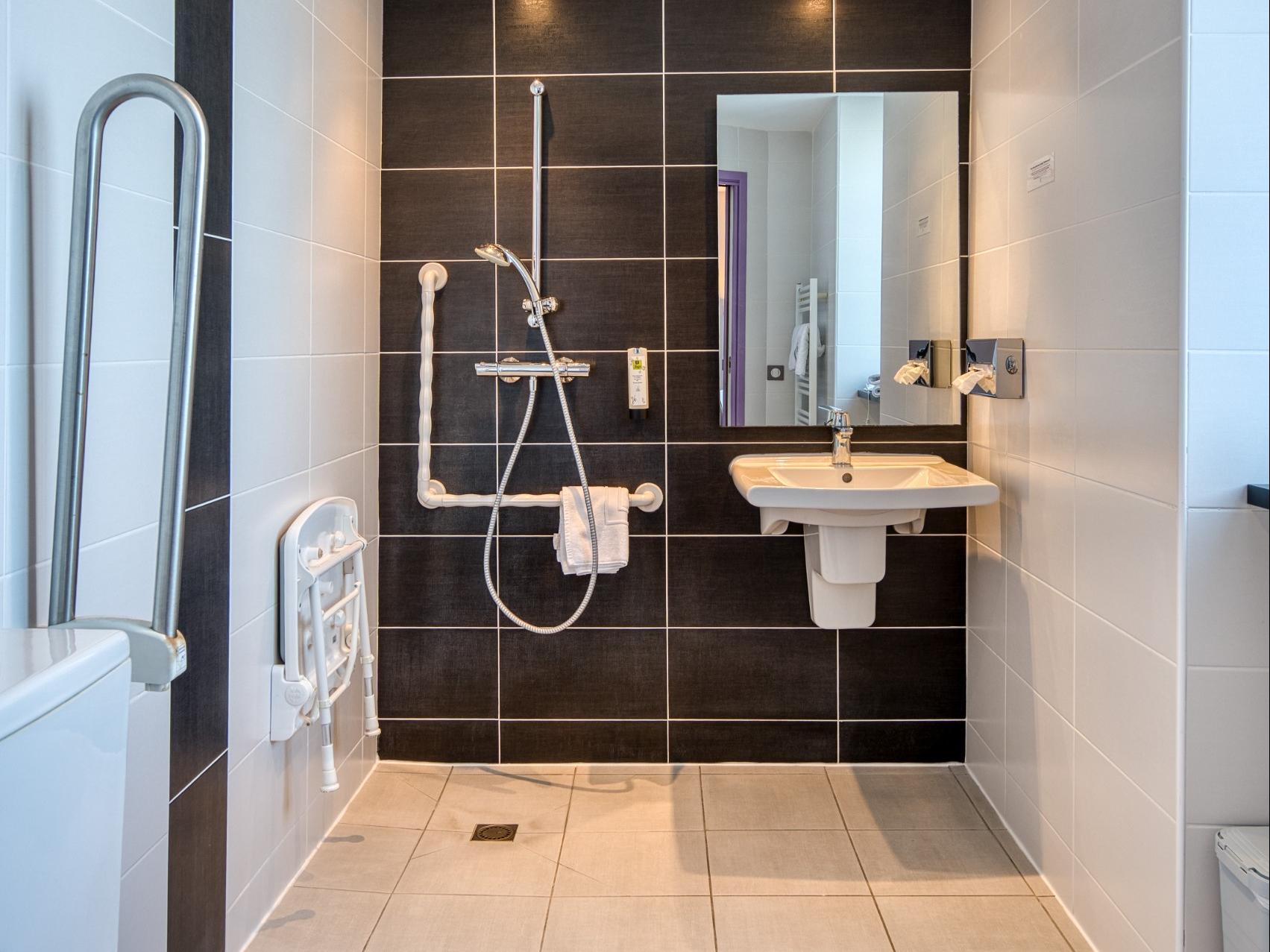 Logis Hôtel Belle-Vue