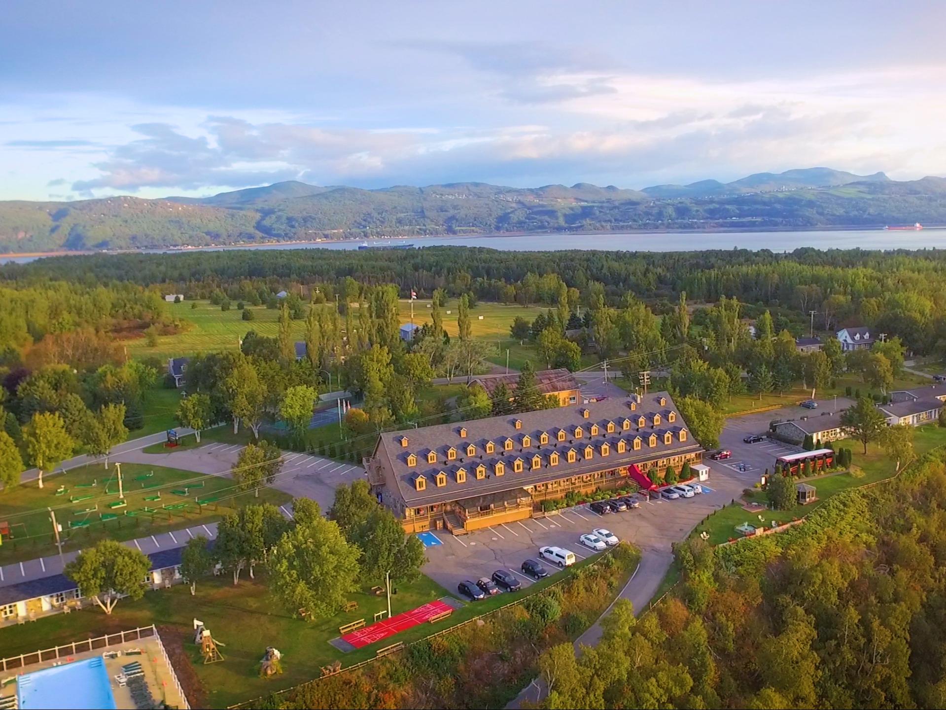 Ôrigine Hôtel Cap-aux-Pierres, Hôtel Logis ISLE AUX COUDRES, séjour QUEBEC