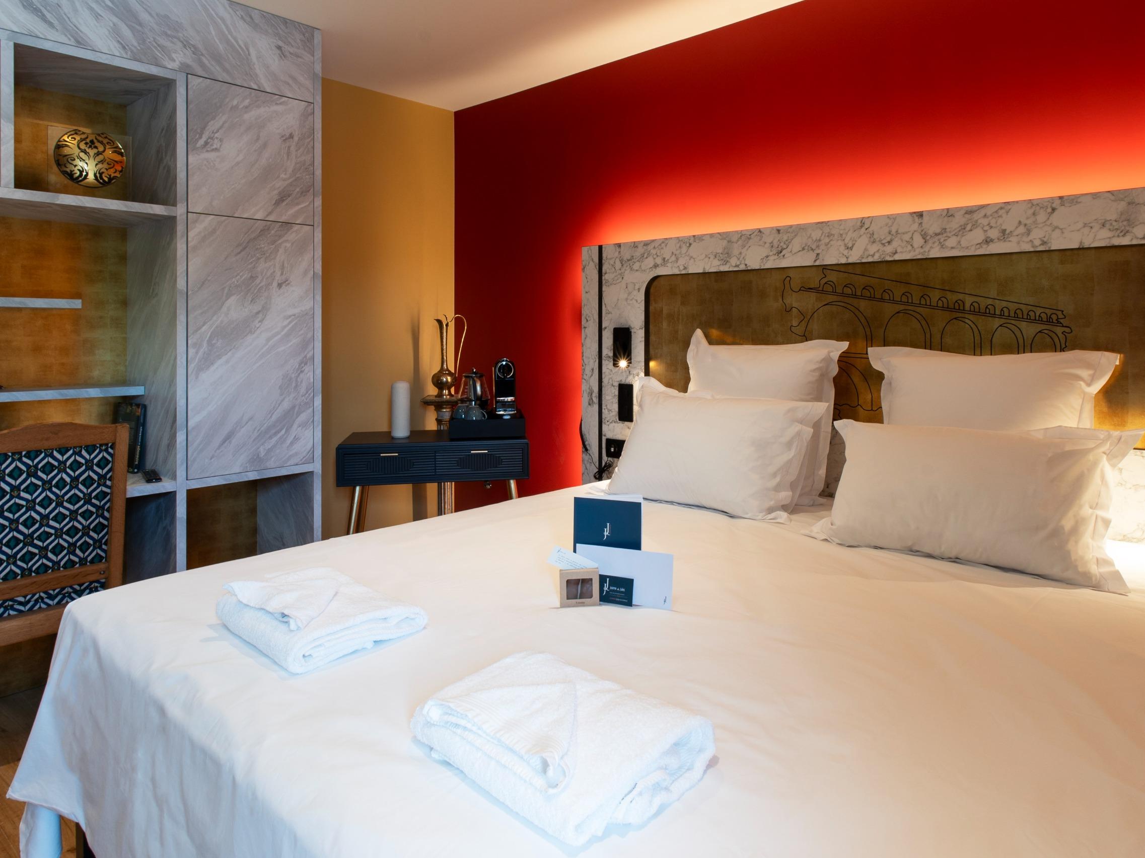 Logis Hôtel Jeanne & Jules