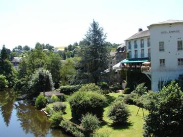 Logis Hôtel Ambroise