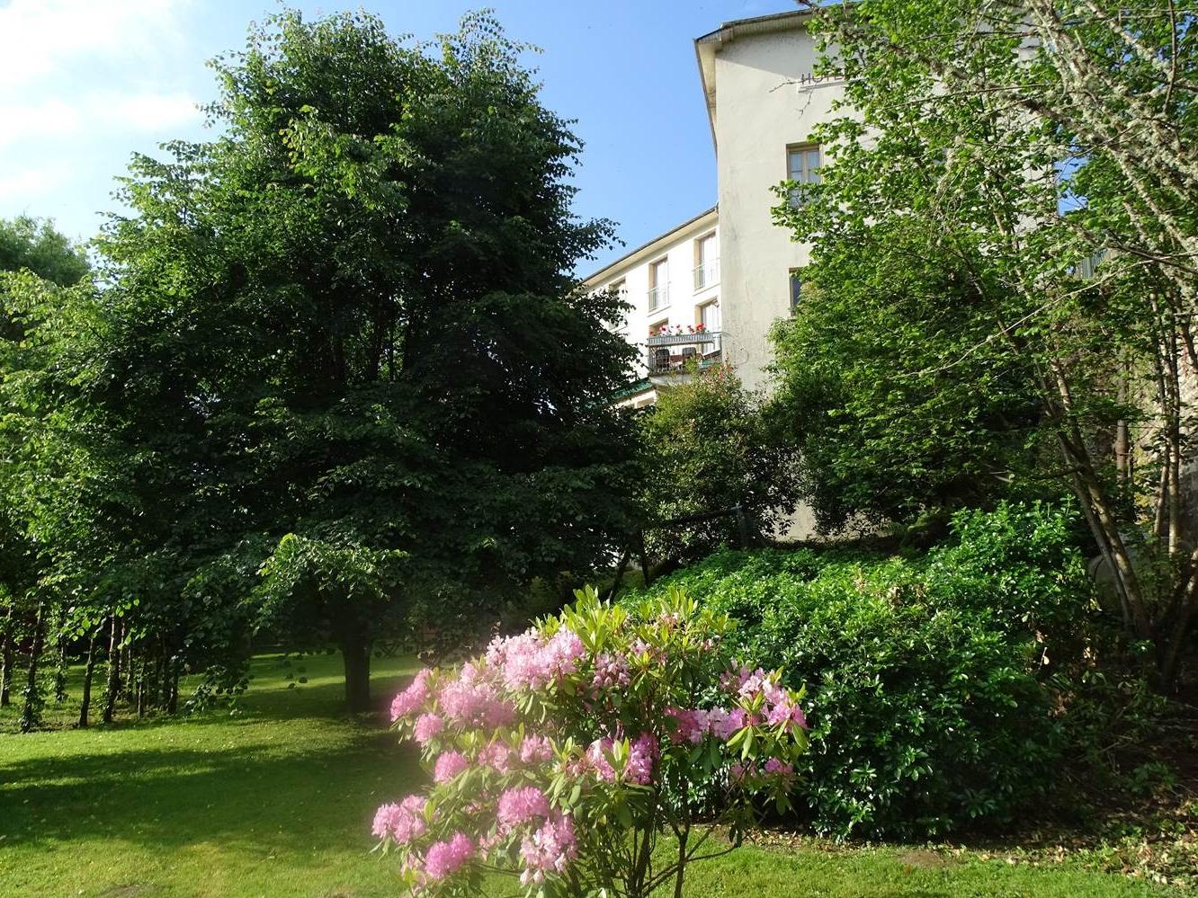 Logis Hôtel Ambroise