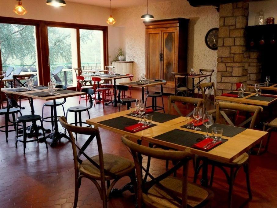 Logis Hôtel Ambroise
