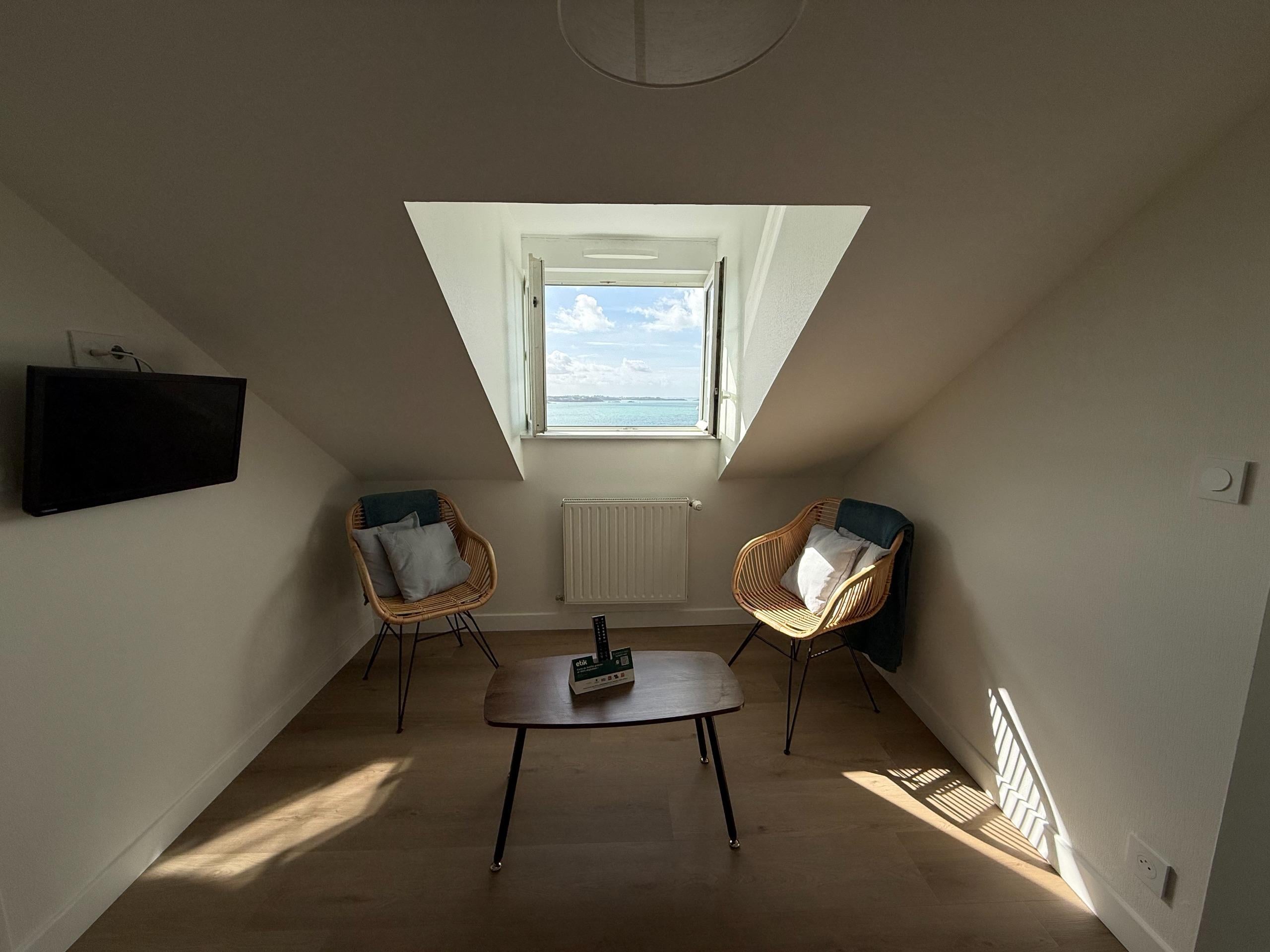 Logis Hôtel de la Porte Saint Pierre