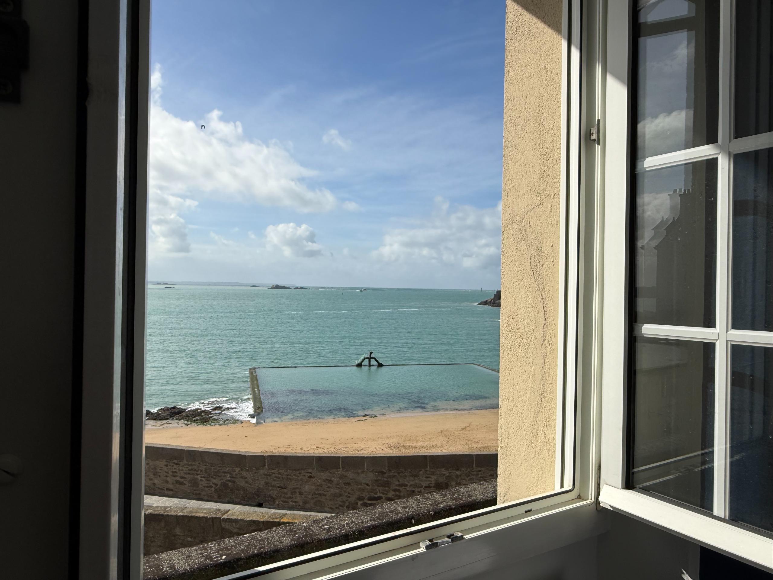 Logis Hôtel de la Porte Saint Pierre