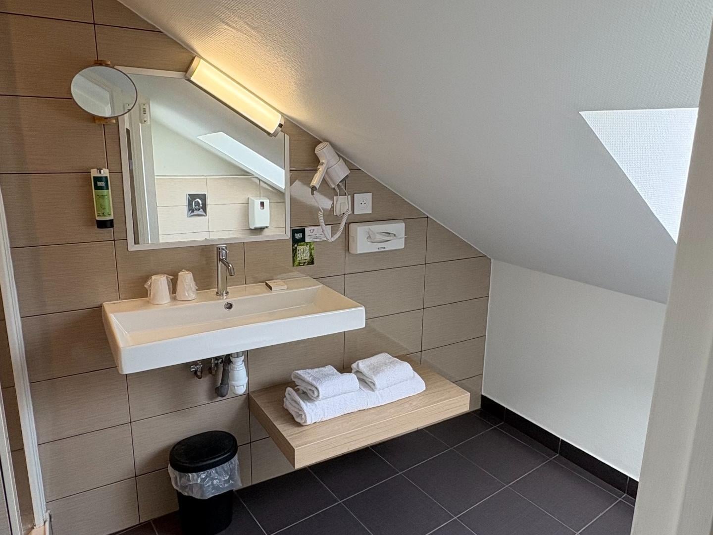 Logis Hôtel de la Porte Saint Pierre