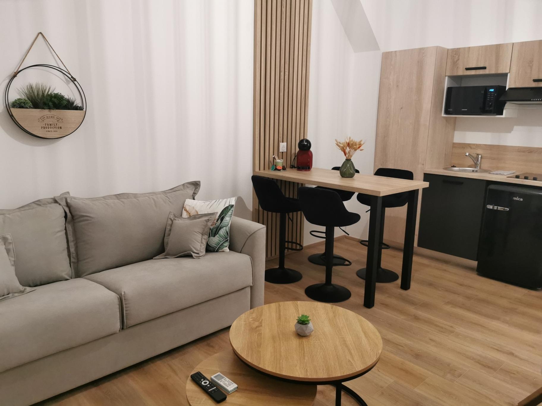 Logis Hôtel Domaine du Vieux Porche