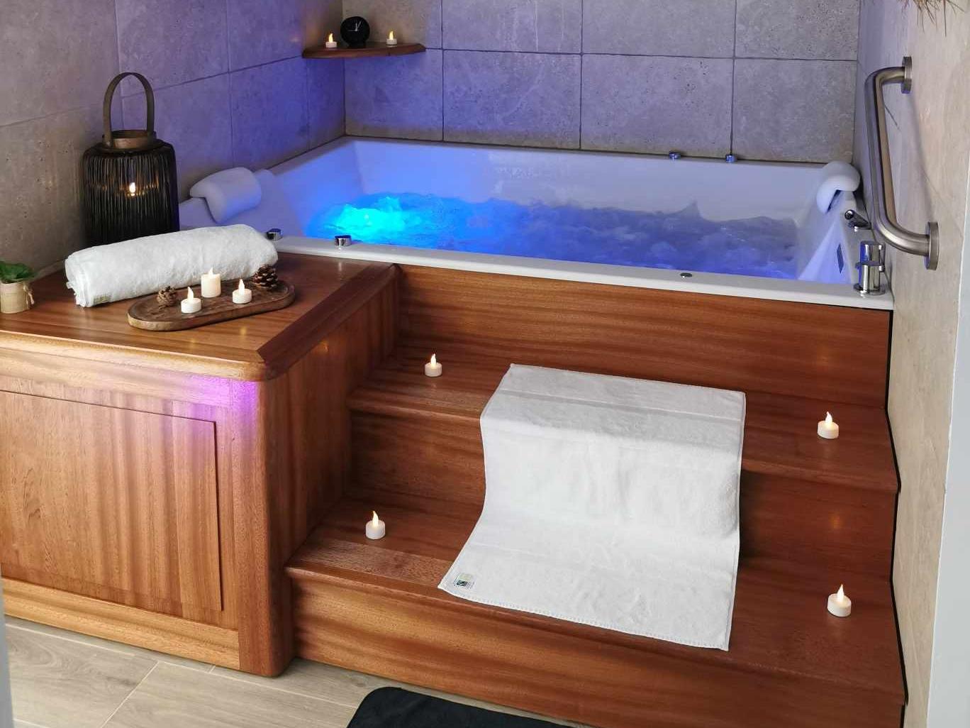 Logis Hôtel Domaine du Vieux Porche