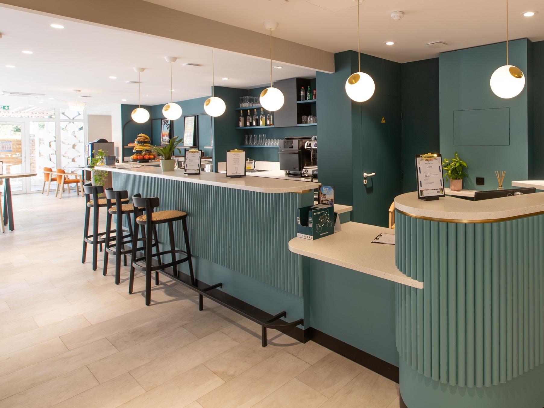 Logis Hôtel de Port d\'Alon