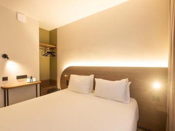 Logis Hôtel de Port d'Alon