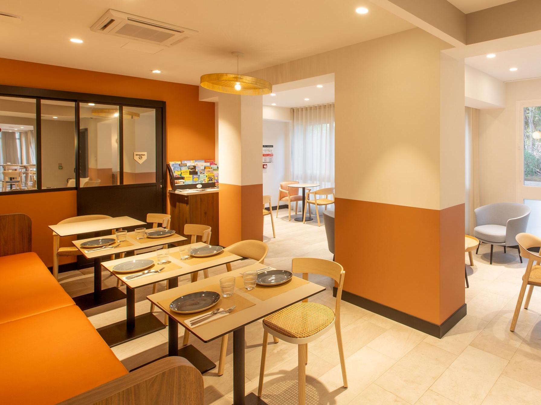 Logis Hôtel de Port d\'Alon